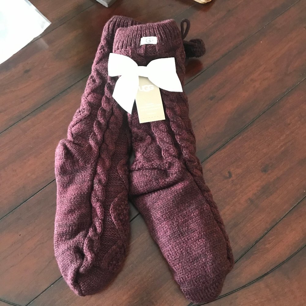 UGG FLEECE LINED COZY SOCKS PORT SIZE 9-11 NEW